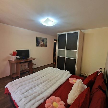 Apartament Red & Yellow Сленік-Молдова Екстер'єр фото