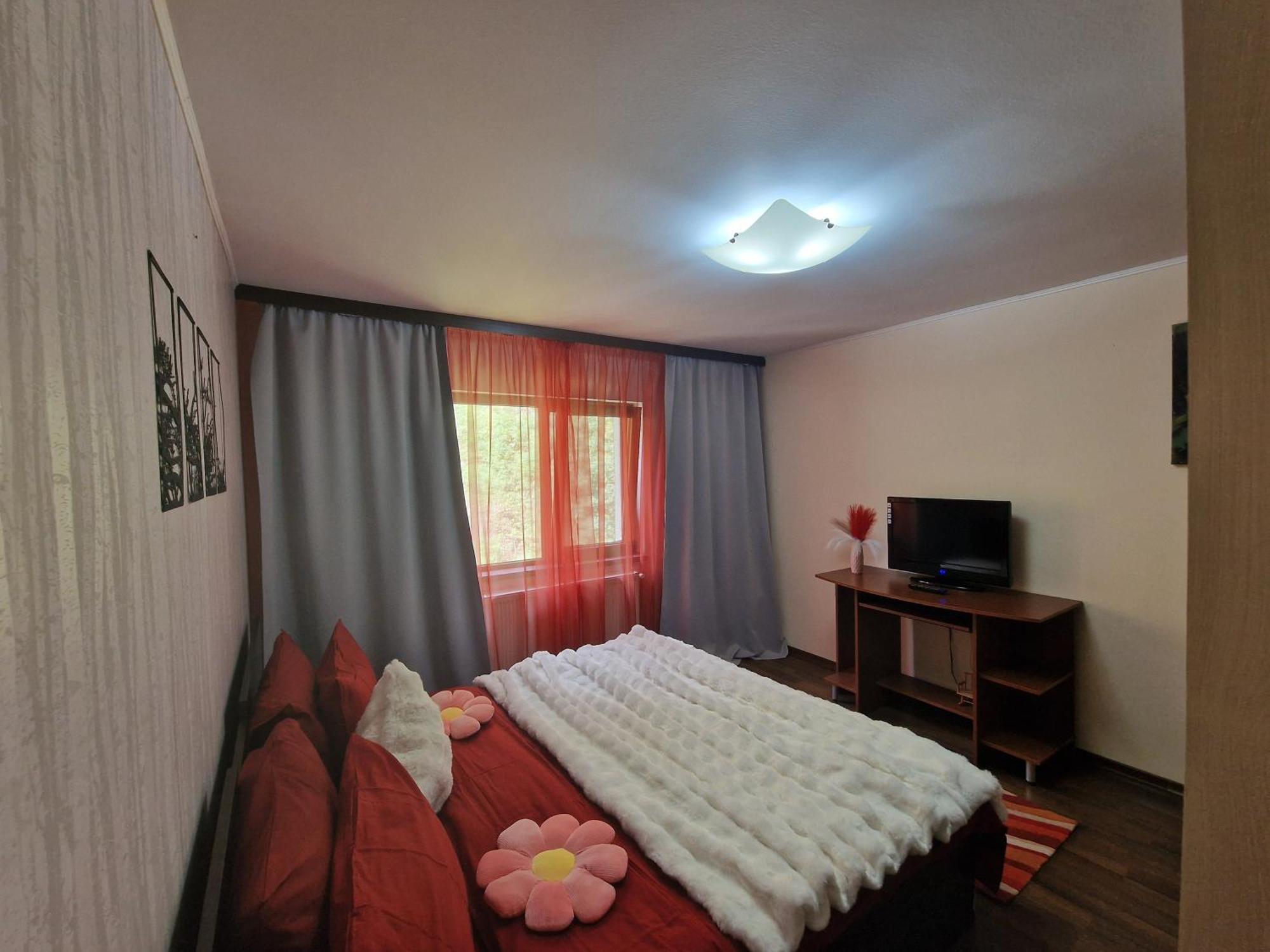 Apartament Red & Yellow Сленік-Молдова Екстер'єр фото