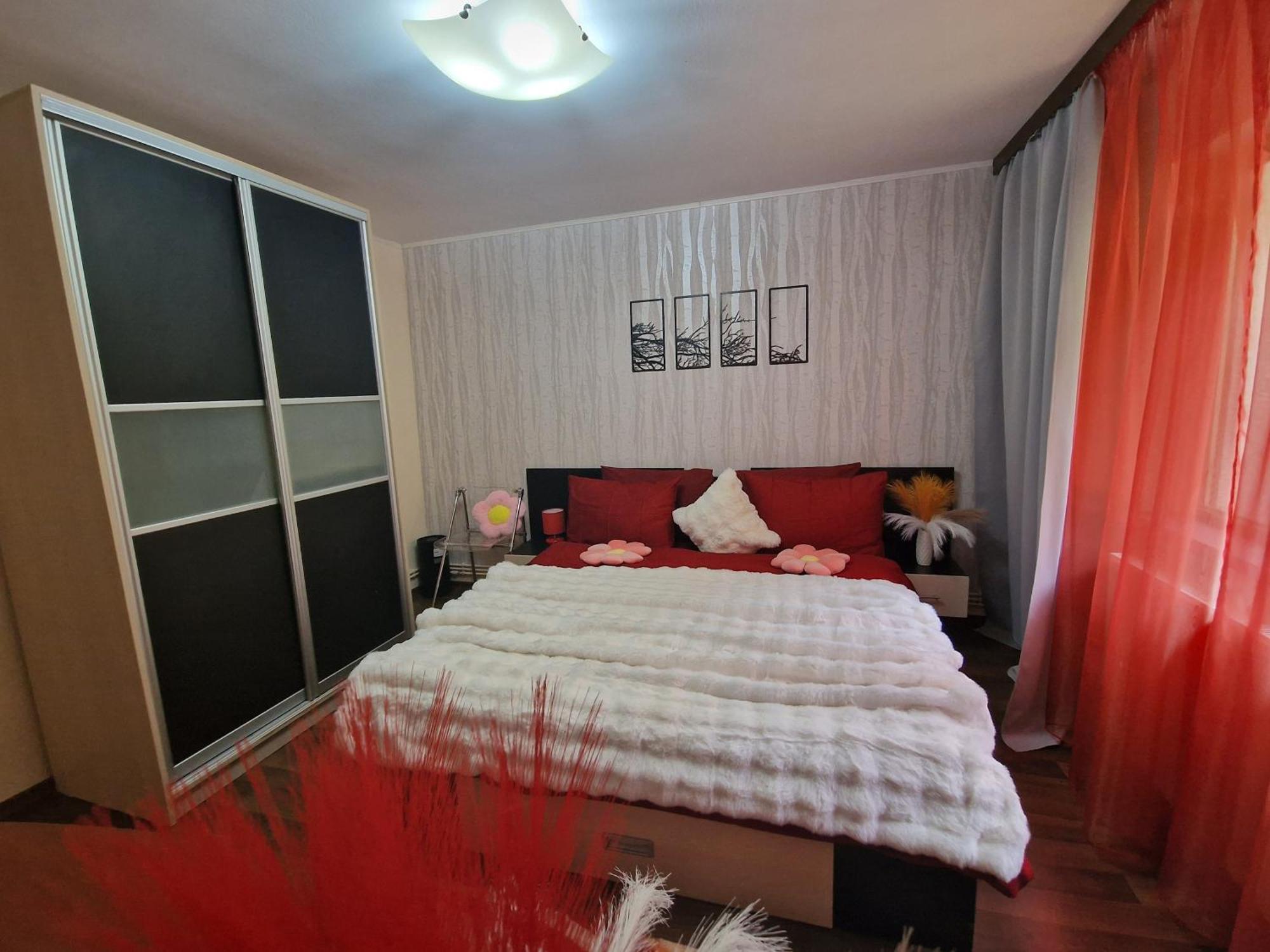 Apartament Red & Yellow Сленік-Молдова Екстер'єр фото