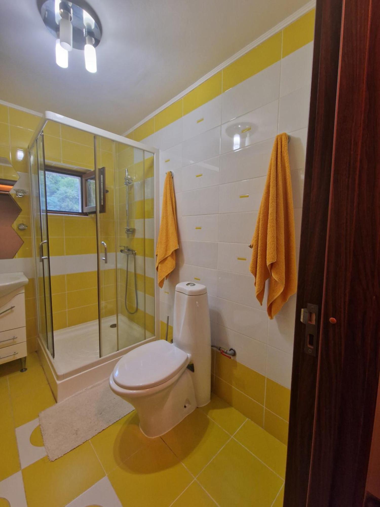 Apartament Red & Yellow Сленік-Молдова Екстер'єр фото