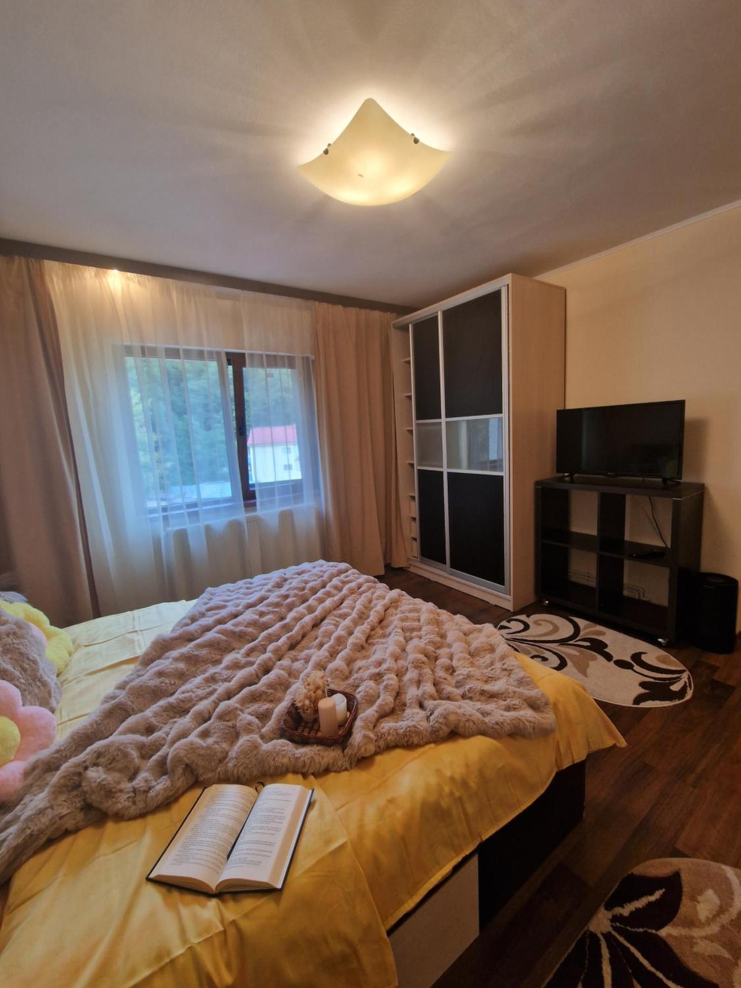 Apartament Red & Yellow Сленік-Молдова Екстер'єр фото